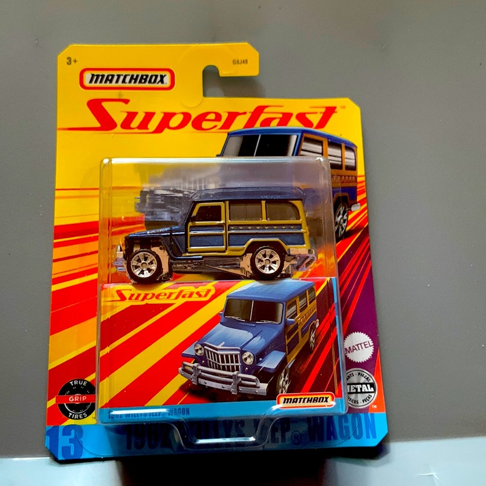 Toy car
